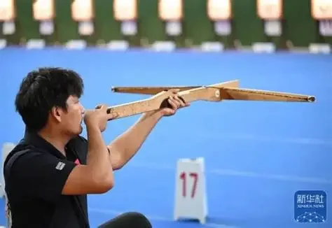 射弩瞄准动作